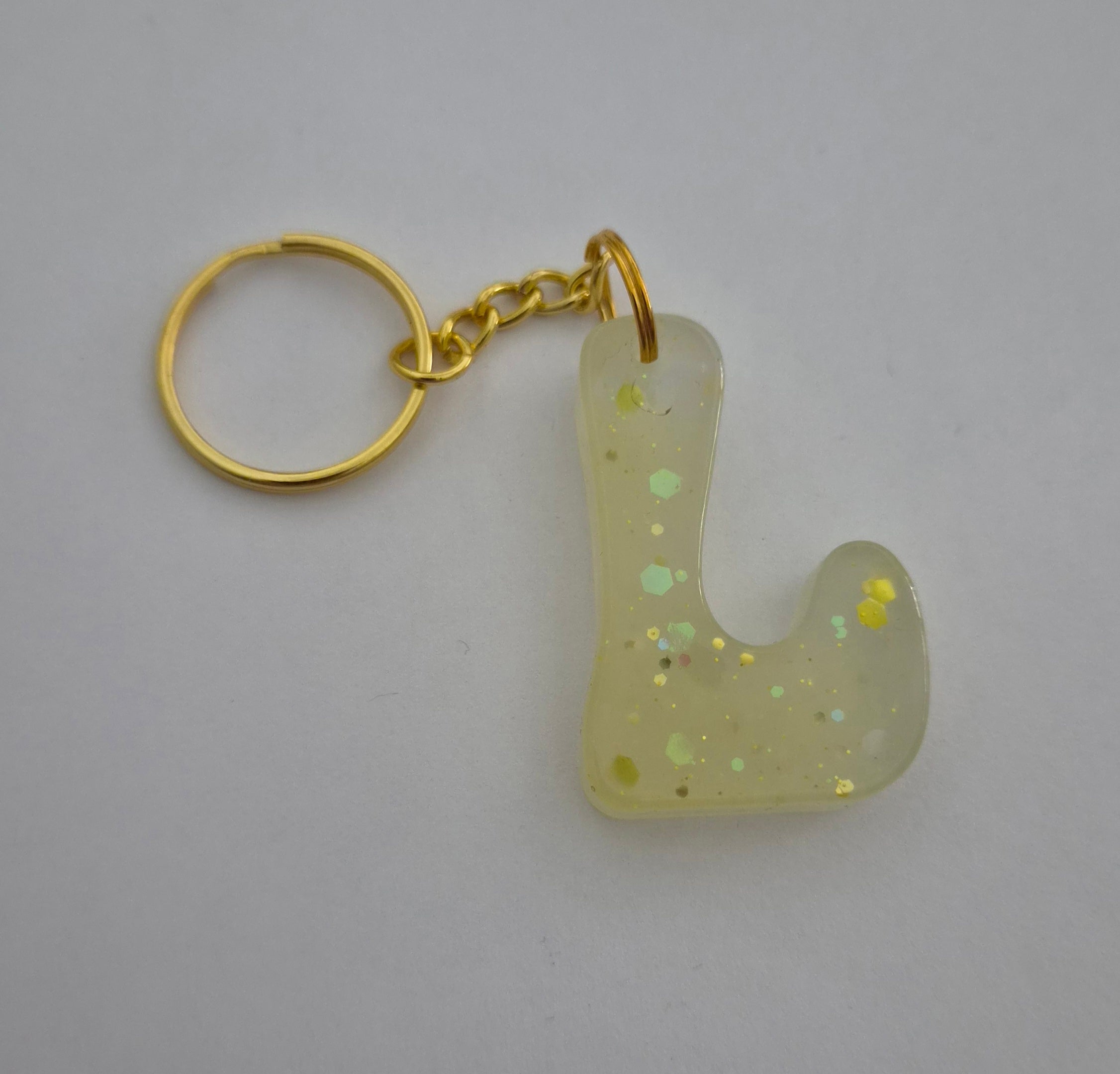 L 'Groovy' Keychain Yellow with Glitter